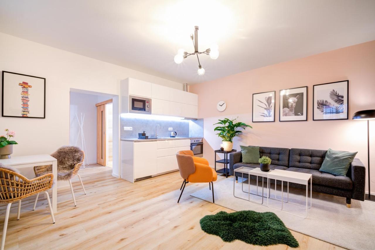 Residence Caesar By Homester Brno Extérieur photo